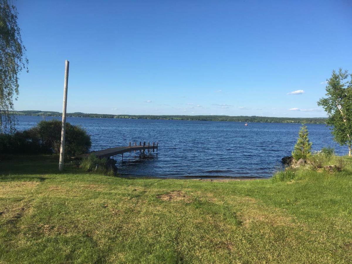 La Grange Sur Le Lac App A Et B Saint Romain 外观 照片